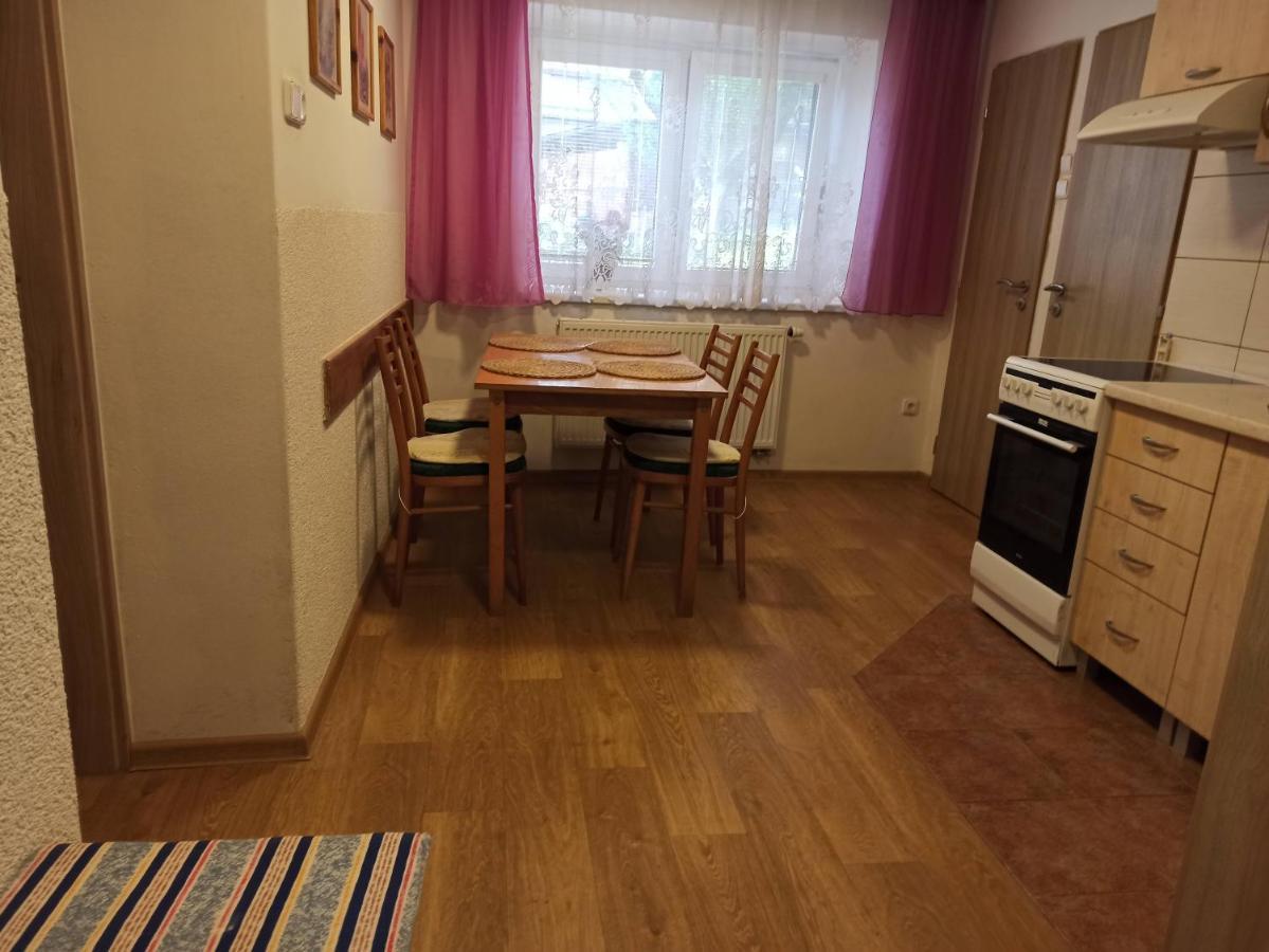 Chaloupka U Vejvodu Villa Skripov Buitenkant foto