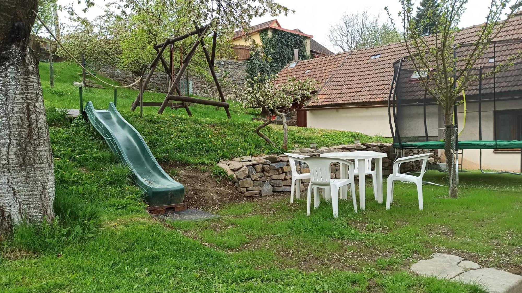 Chaloupka U Vejvodu Villa Skripov Buitenkant foto